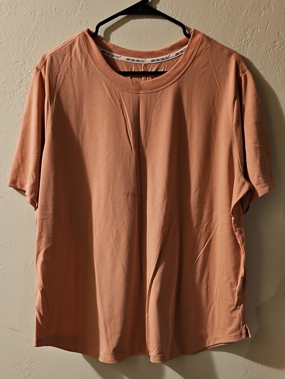 Duluth Trading Co Peach Short Sleeve Crewneck Tee